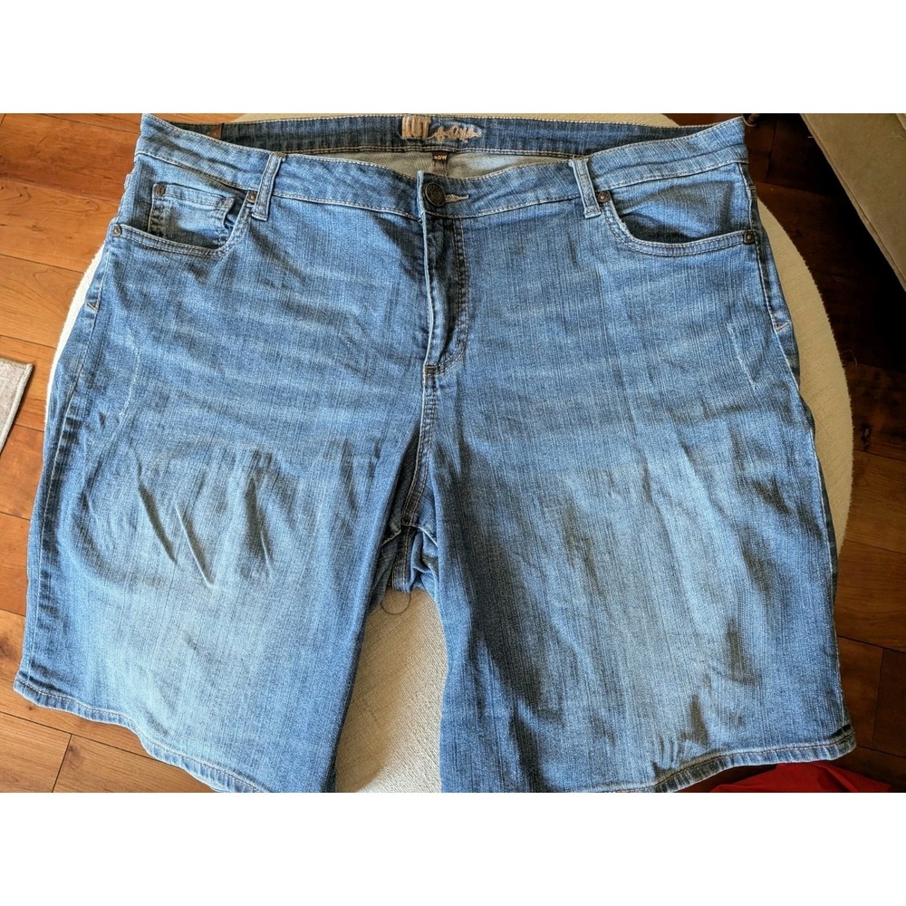 KUT From the Kloth Reese Denim Stretch Comfort Shorts Medium Wash Size 20w